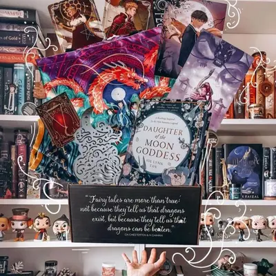 To the Moon and Back — box photo