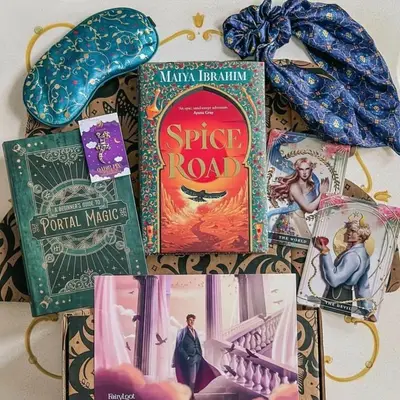 Hidden Worlds — box photo